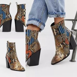 ASOS Raid Swallow Coloured Snake Western Boots 🪶 tan multi 🪬 US 8 🧡